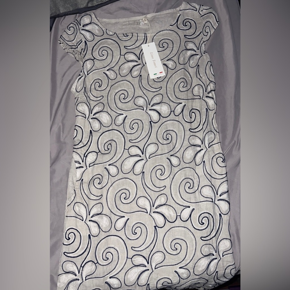 Lina Tomei embroidery dress, Size: Small, with tags